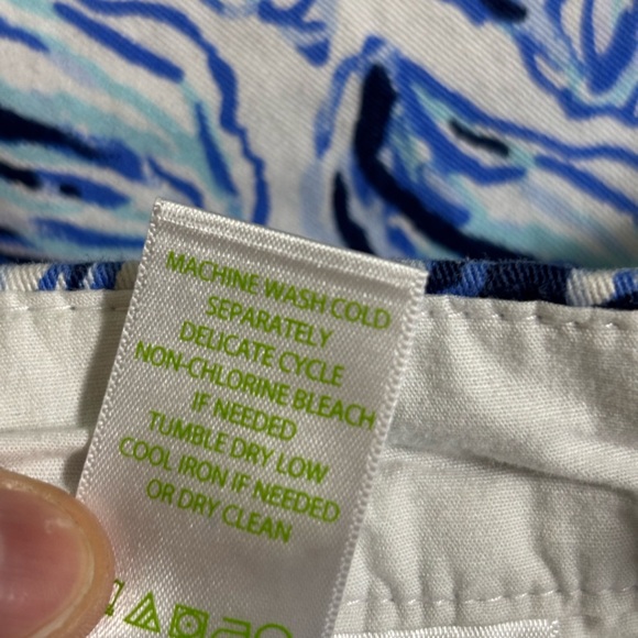 Lilly Pulitzer Shorts - Bundle of 2 Size 2 - Picture 11 of 12